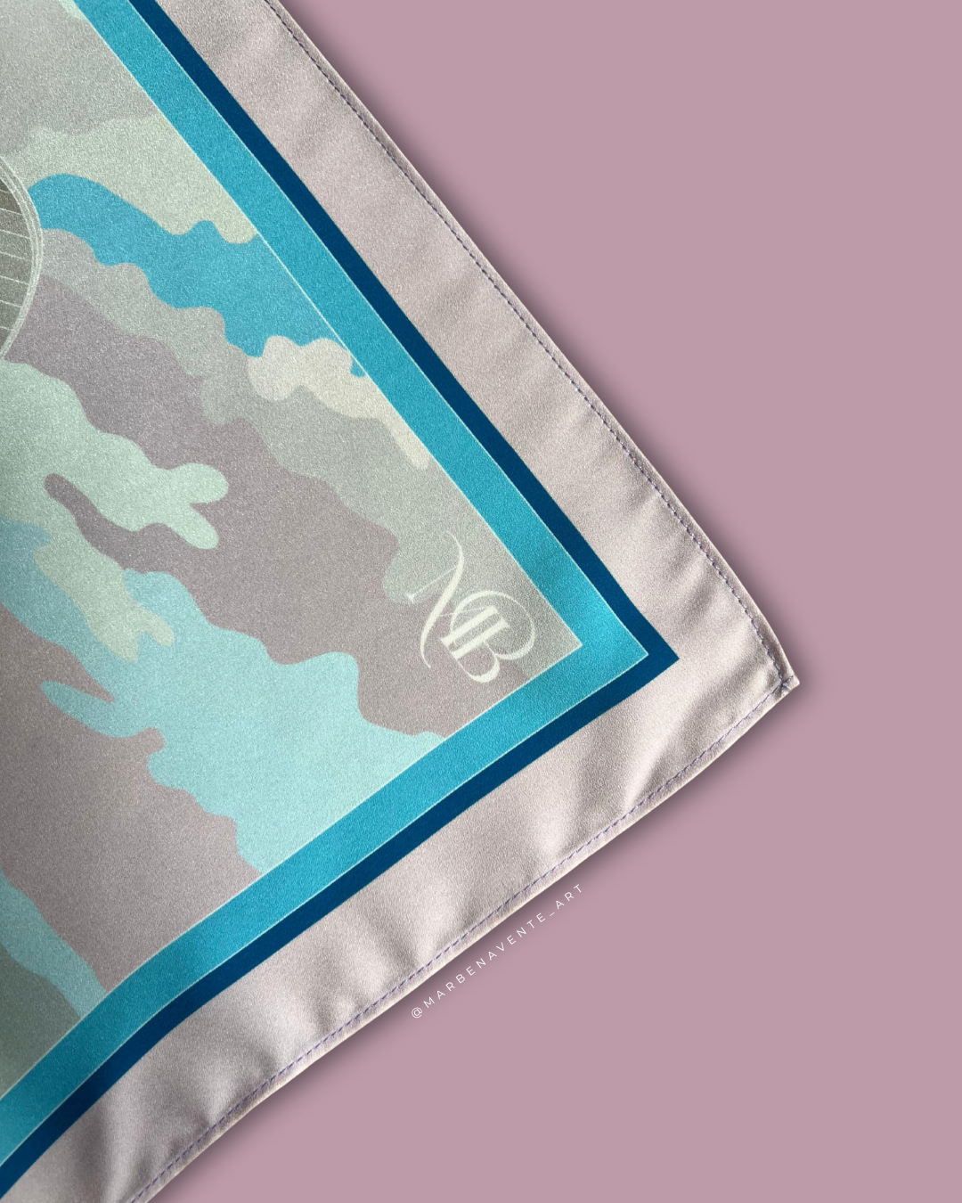 PAÑUELO ILUSTRACIÓN VALENCIA DETALLE