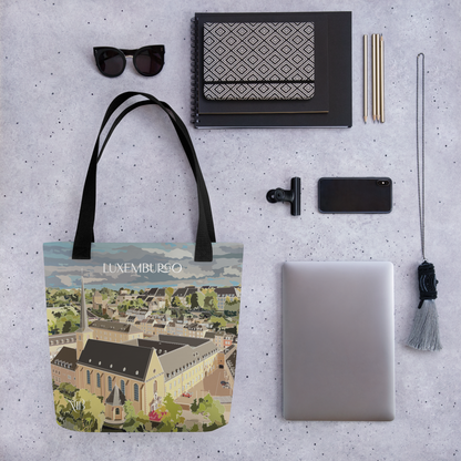 RELACIÓN DE TAMAÑO - TOTE BAG CON ILUSTRACIÓN DE LUXEMBURGO-GRAN DUCADO DE MARBENAVENTE